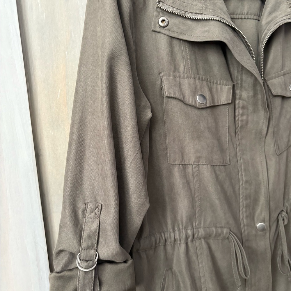 Olive Utility Jacket - Picture 3 of 9